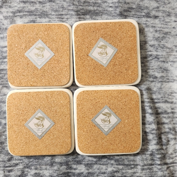 Set of 4 looney tunes ceramic coasters, vintage - Picture 2 of 6